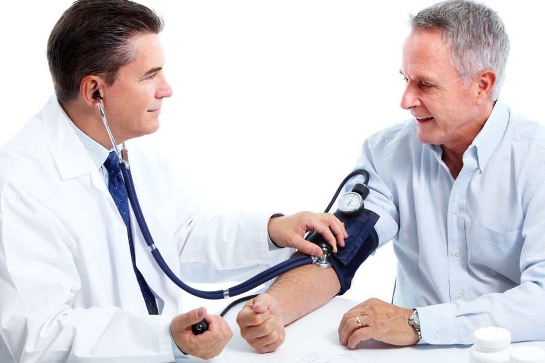 The doctor measures the patient's stress with hypertension